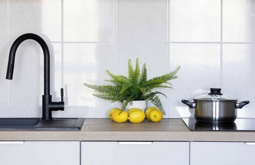 Ursynow Apartamento | Pileckiego 59 | Air Conditioned Apartment | Desk