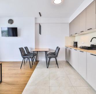 Ursynow Apartamento | Pileckiego 59 Oddzielna Sypialnia i Bezpłatny Parking By Perfect Apart