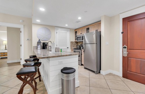 Villa Lago Condominio | Pilot House-Village Charm: 2BR Condo in the heart of The Village of Baytowne Wharf at Sandestin Golf and Beach Resort!