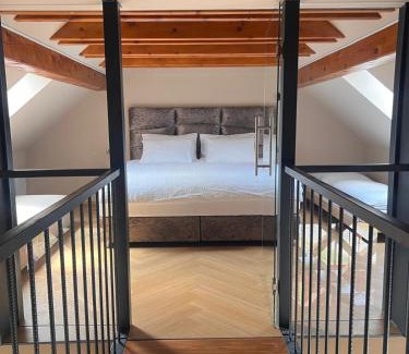 Praprotna Polica Apartamento | Pin`s apartment