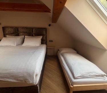 Praprotna Polica Apartamento | Pin`s apartment