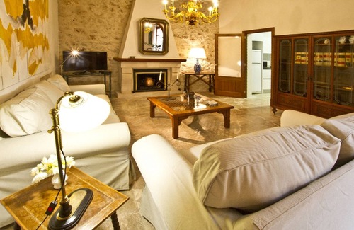 Pina Casa | Pina - reformada casa de pueblo con mucho encanto