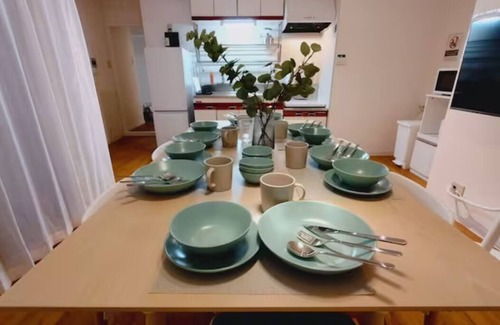 Naniwa Apartamento | Pine Brook Apartments 306