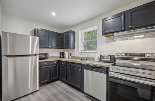 Newark Apartamento | Pine Brook Apartments: Luxurious living in a stunning wooded setting