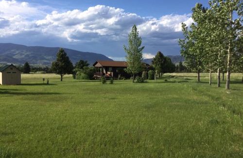 Livingston Casa | Pine Creek Cabin Livingston Montana