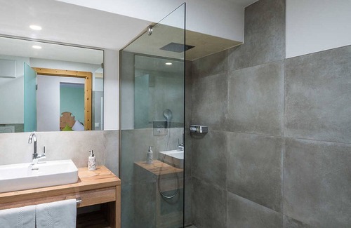 Brixlegg Casa | Habitación doble de pino - Gasthof Herrnhaus
