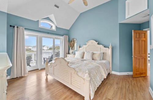 Pine Island Casa | Pine Island Perfection - 3min to beach with pool spa