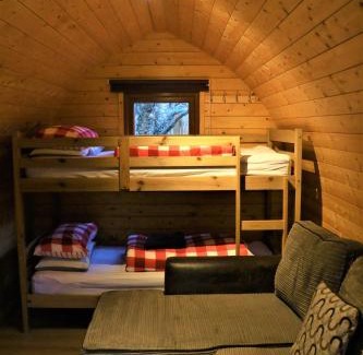 Glenmore Hotel | Pine Marten Bar Glenmore Pods
