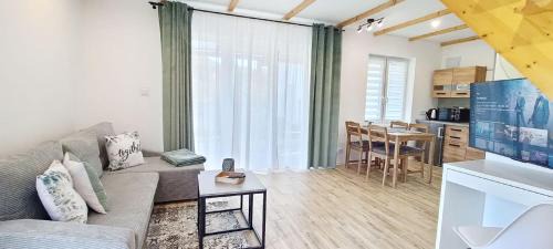 Sosnowka Casa | Pine Peak Holiday House Sosnówka
