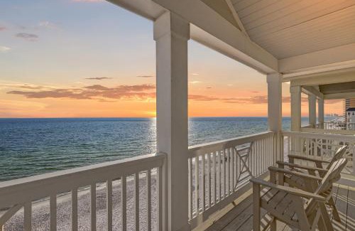 Lower Grand Lagoon Casa | Pineapple Paradise! 6BR 7BA beachfront house! Private Pool! Grill! Sleeps 16!