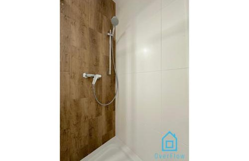 Siedlce Casa | Pineapple Room 10 Min to Old Town Gdańsk,PKP & Shopping Mall