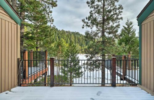 Pinecrest Casa | Pinecrest Retreat with Fireplace!