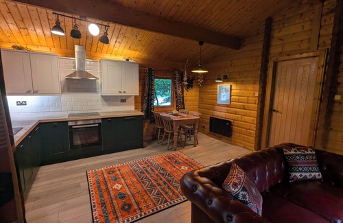 Kenwick Cabina | Pineshadow Lodge-Dog Friendly, Kenwick Park, Louth