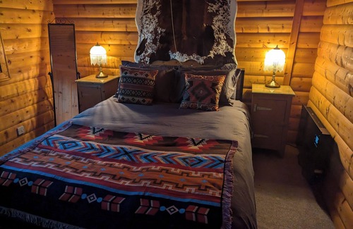 Kenwick Cabina | Pineshadow Lodge-Dog Friendly, Kenwick Park, Louth