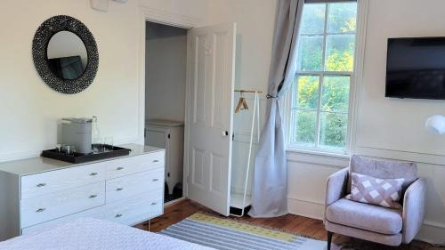 Talmage Cama Y Desayuno | Pinetown Bridge Bnb LLC