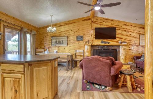 Lead Casa | Pineview Cabin - Hot Tub