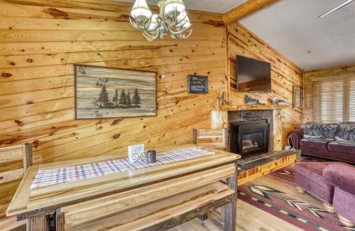 Lead Casa | Pineview Cabin - Hot Tub