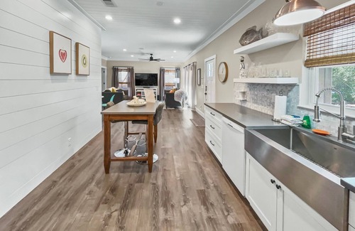 West Panama City Beach Casa | "Pinewood" | Inlet Beach | Dog Friendly | Close to Shops & Restaurants along 30A