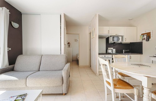 Le Bois-Plage-en-Re Casa | Pingette 4: Casa Cómoda Île de Ré - Piscina, Terraza Sur & Equipamiento Moderno