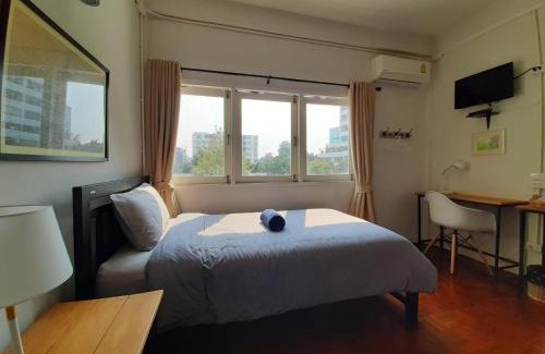 Phaya Thai Cama Y Desayuno | Pingplalee Female House