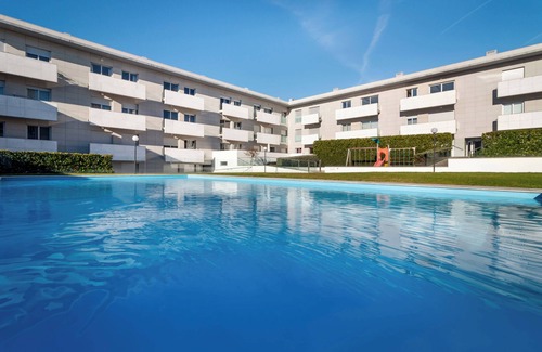 Monserrate Apartamento | Pink Apartment - Spacious Apartment with Pool