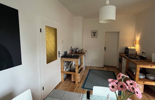 Schlieben Apartamento | Pink black