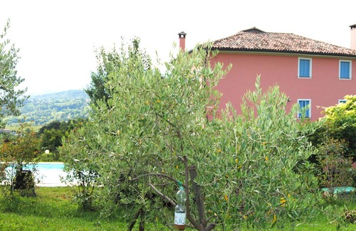 San Pietro di Feletto Villa | Villa con piscina privada en Prosecco cerca de Venecia