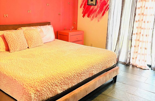 Shea North Estates Casa | Pink House w/pool/ hot tub/Grill Girls night, Scottsdale 15min awy from Old Town