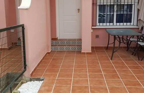 San Juan de los Terreros Casa | Casa rosada con piscina
