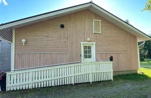 Kuusamo Casa | Pink Nissi