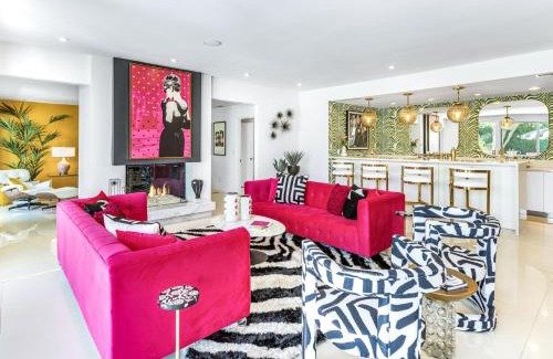 Indian Canyon Casa | Pink Paloma