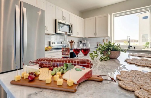 Whitebridge Casa | Pink Pearl 5629 and 5631-Sleeps 16