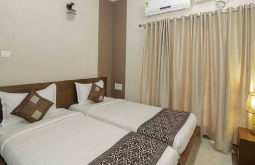 Pulikeshi Nagar Cama Y Desayuno | Pink Petals - Hermoso apartamento de servicio en el centro de Bangalore, cerca de MG Road
