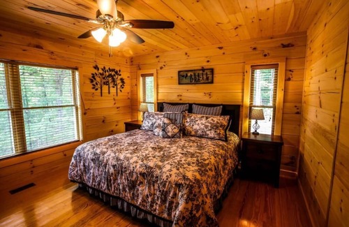 Luray Cabina | Pinnacle Cabin