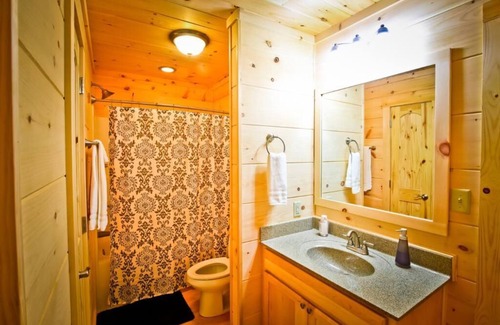 Luray Cabina | Pinnacle Cabin