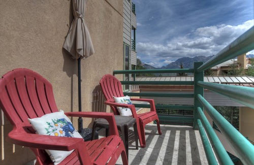 Purgatory Condominio | Pinnacle Place (Eolus #420) | Ski In/Out, Views, Deck, Fireplace - Affordable