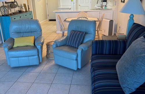 Sunnyside Condominio | Pinnacle Port Oceanfront First Floor Condo-C3 building
