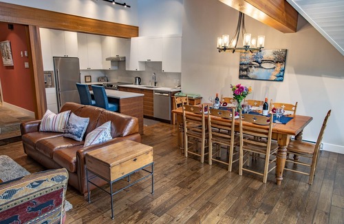 Upper Village Casa | Pinnacle Ridge # 36 | Ski-in Ski-Out | 5 dormitorios, 4. 5 baños, capacidad para 9