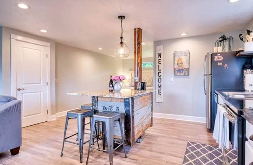 Dayton Casa | Pinot Valley Escape