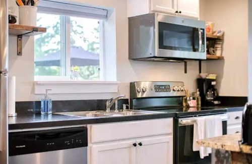 Dayton Casa | Pinot Valley Escape