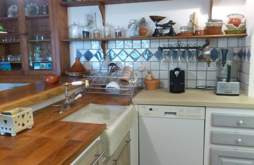 Piolenc Otro | Piolenc: Exceptional Grand Mas Provençal on a hillside on the edge of a forest