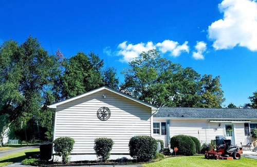 Aiken Casa | Piper Flat, Cozy, Comfy & Sparkling Clean