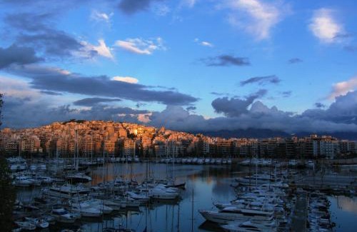 Pasalimani Apartamento | Piraeus Seaview Elegant Apartments