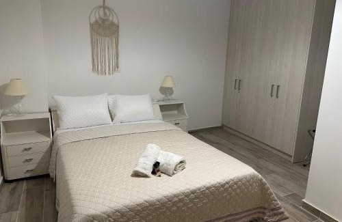Peiraiki Apartamento | Piraiki Coastal Accommodation