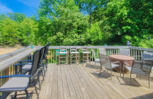 Jefferson City Casa | Pirate Cove