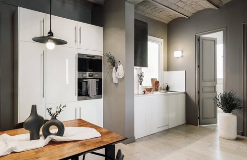 Sant Gervasi – la Bonanova Apartamento | Pirineu - 2 bedrooms in Sant Gervasi
