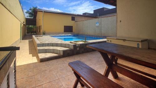 Tupy Apartamento | Piscina, Churrasqueira, Bilhar, SmartTV, Wi-Fi, 400mts mar!