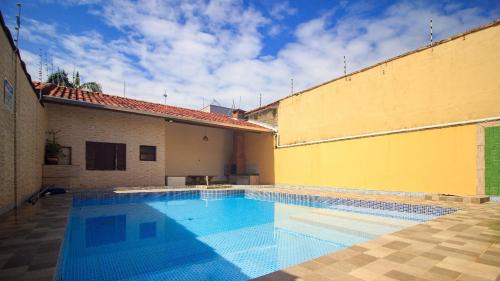 Tupy Apartamento | Piscina, Churrasqueira, Bilhar, SmartTV, Wi-Fi, 400mts mar!