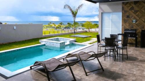 Paranapanema Casa | Piscina com Vista - Check-in 9h - 60m da Represa