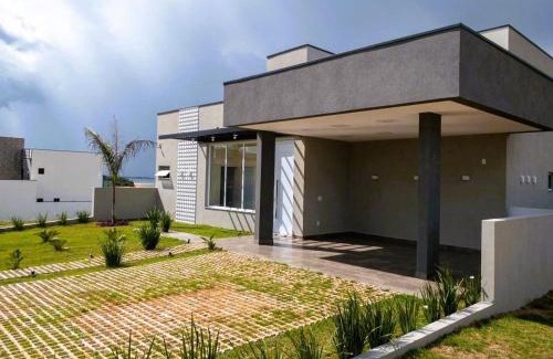 Paranapanema Casa | Piscina com Vista - Check-in 9h - 60m da Represa
